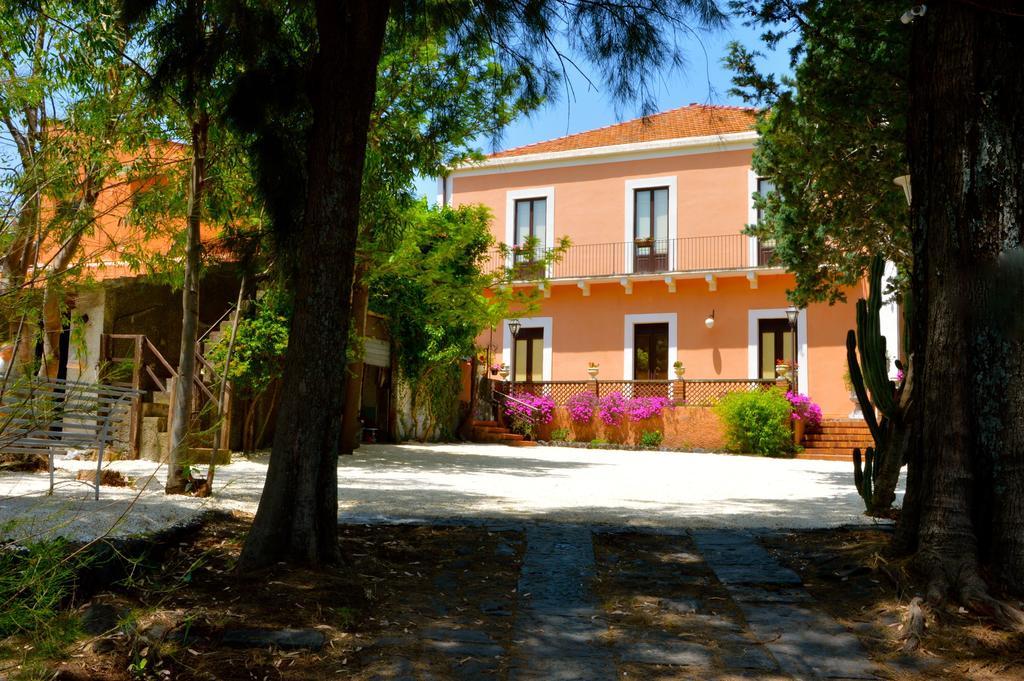 Villa Bonaccorso - Antica E Maestosa Villa Con Piscina Ai Piedi Dell'Etna Viagrande Luaran gambar