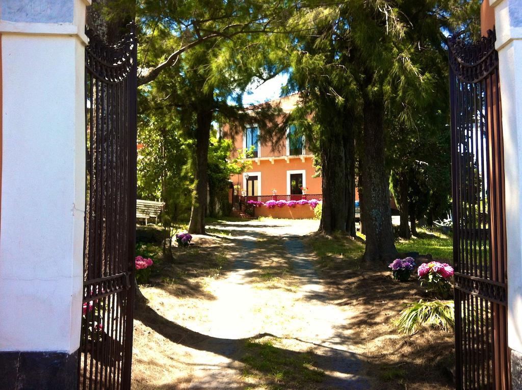 Villa Bonaccorso - Antica E Maestosa Villa Con Piscina Ai Piedi Dell'Etna Viagrande Luaran gambar