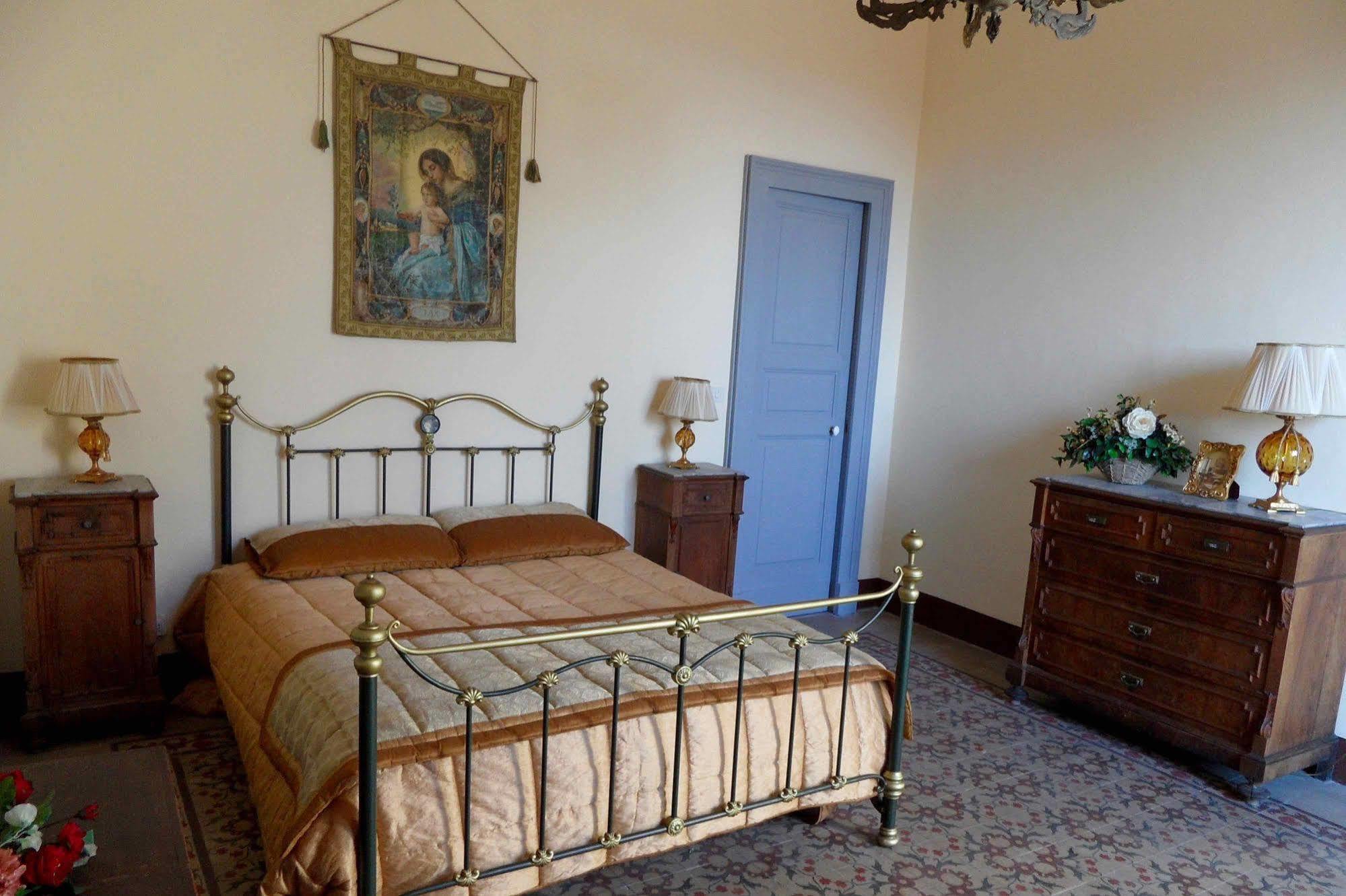 Villa Bonaccorso - Antica E Maestosa Villa Con Piscina Ai Piedi Dell'Etna Viagrande Luaran gambar