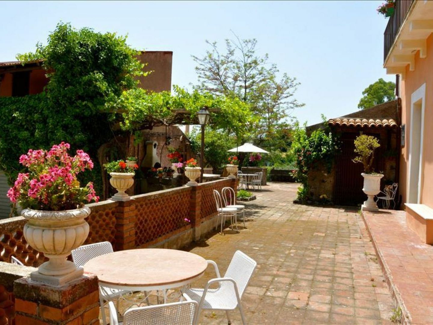 Villa Bonaccorso - Antica E Maestosa Villa Con Piscina Ai Piedi Dell'Etna Viagrande Luaran gambar